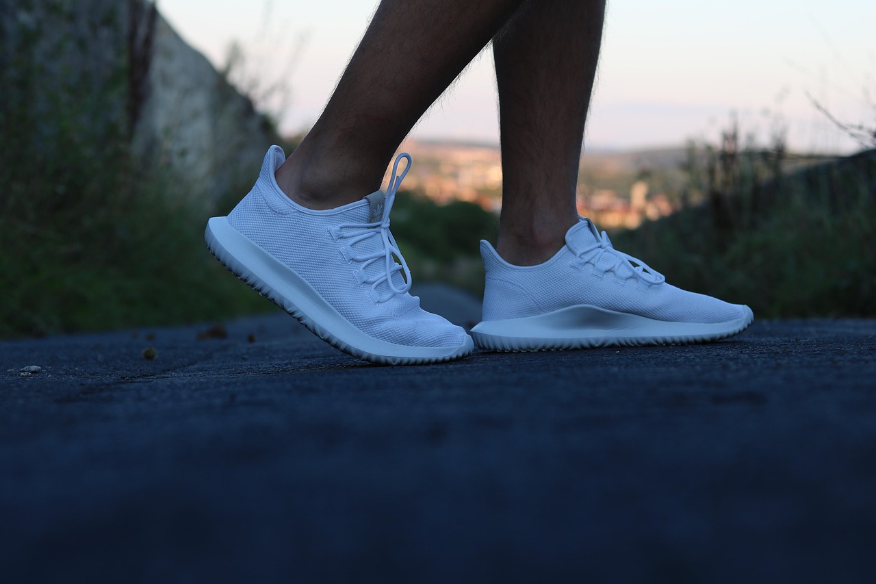 entdecken sie die neuesten modetrends und inspirieren sie ihren stil. von saisonalen must-haves bis hin zu zeitlosen klassikern – bleiben sie immer up to date mit den aktuellen fashion-trends!